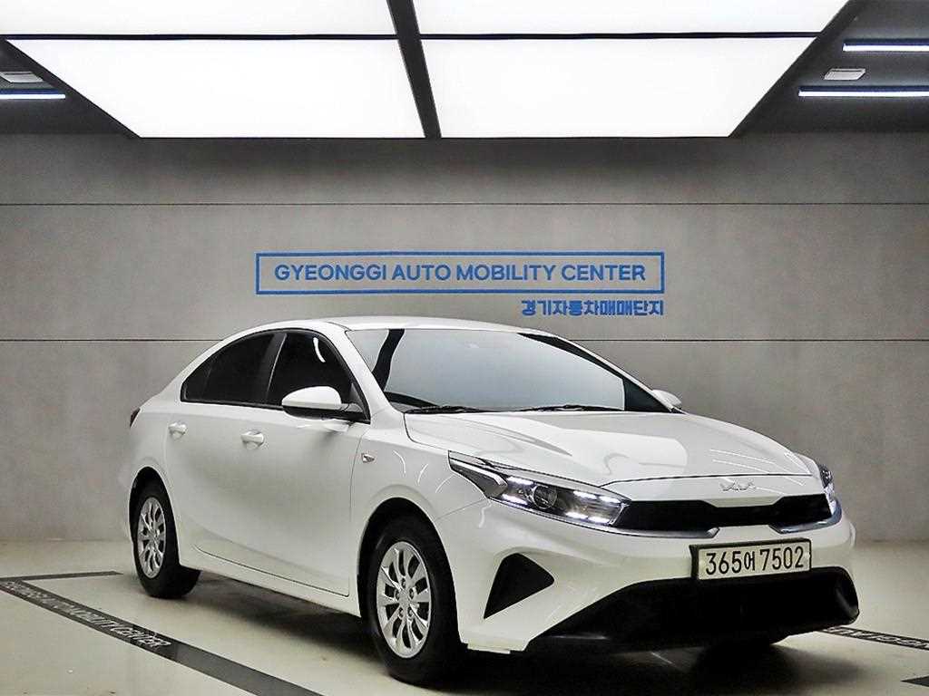 KIA K3 2022 Blanco - Importación desde Corea - HF Imports Iquique - Foto 1