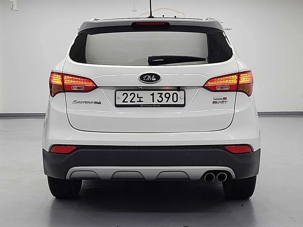 HYUNDAI Santa Fe - Vista 3
