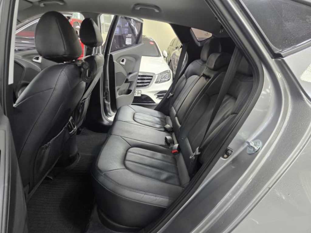 HYUNDAI Tucson - Vista 6