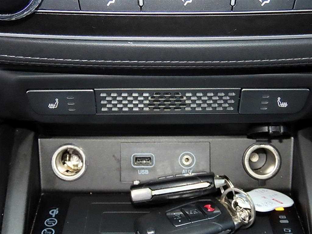 Ssangyong Rexton 2018 Blanco - Importación desde Corea - HF Imports Iquique - Foto 13