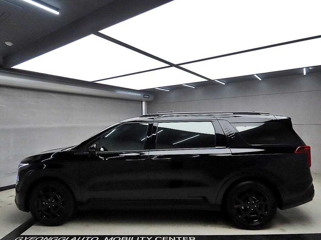 KIA Carnival - Vista 4