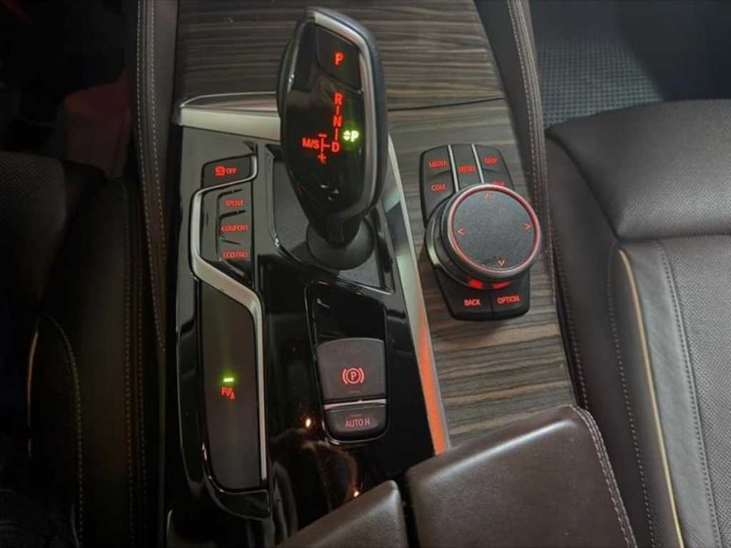 BMW 5 Series - Vista 12