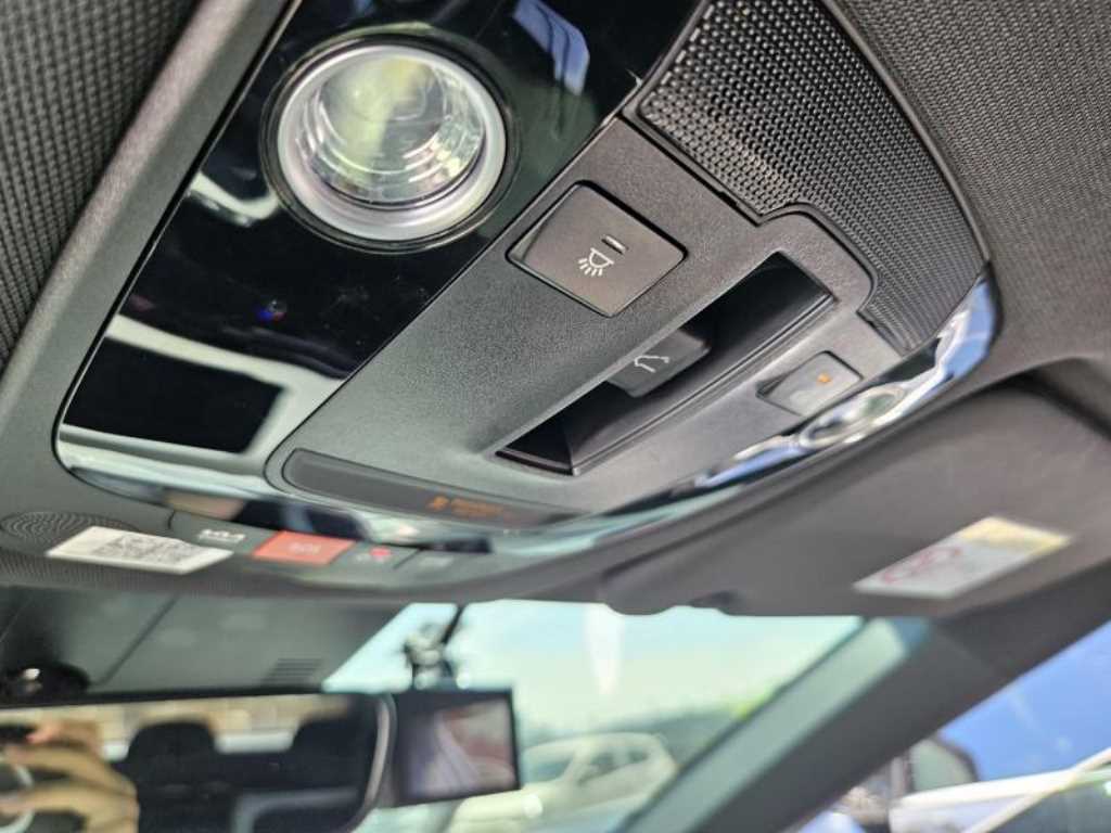 KIA EV6 - Vista 12