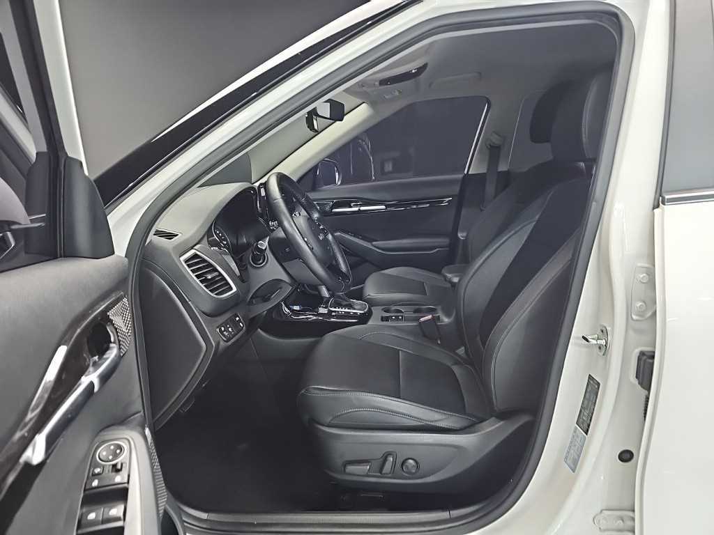 KIA Seltos - Vista 11