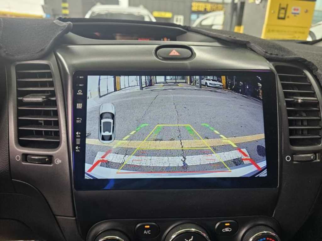 KIA K3 - Vista 11