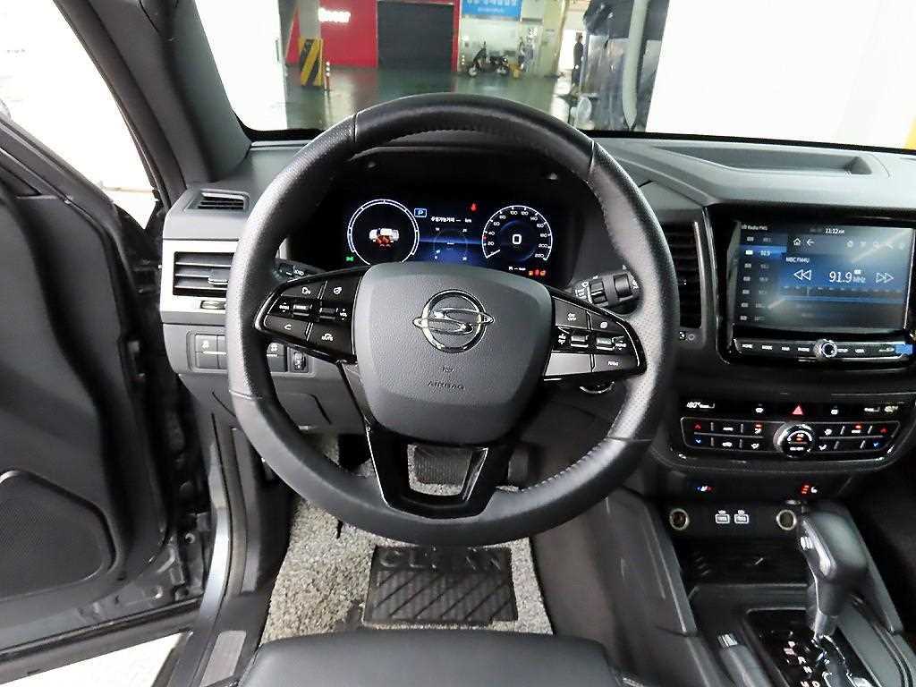 Ssangyong Rexton - Vista 9