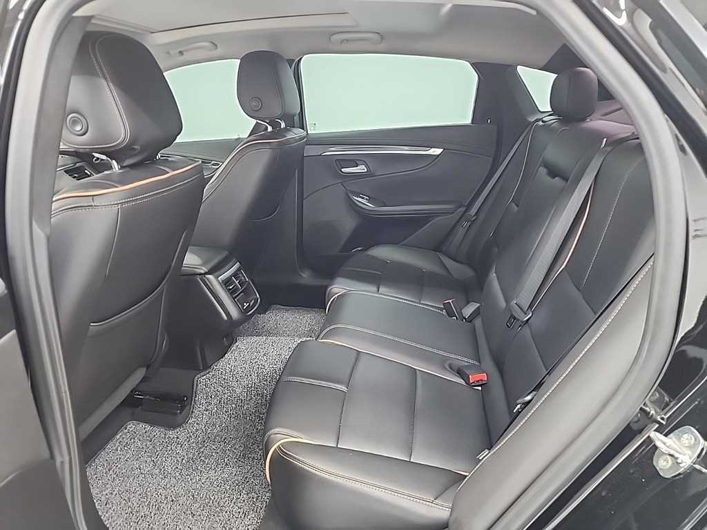 Chevrolet Impala - Vista 12