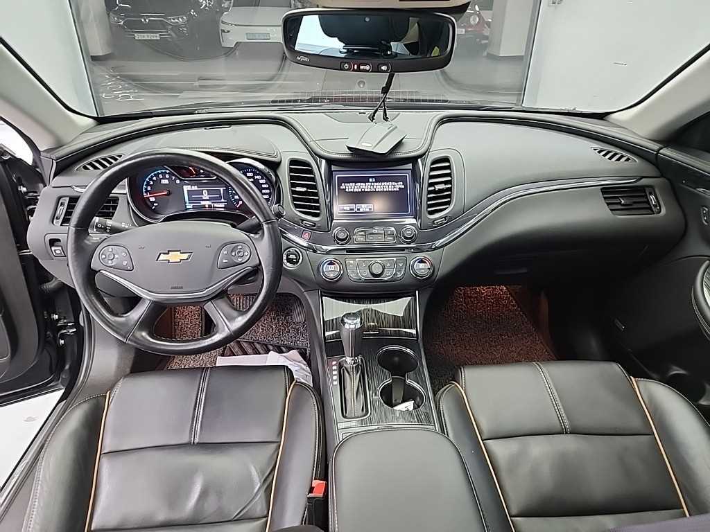Chevrolet Impala - Vista 7