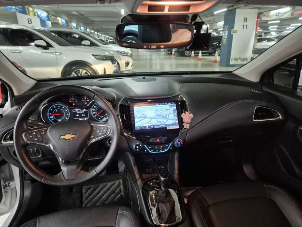 Chevrolet Cruise - Vista 9