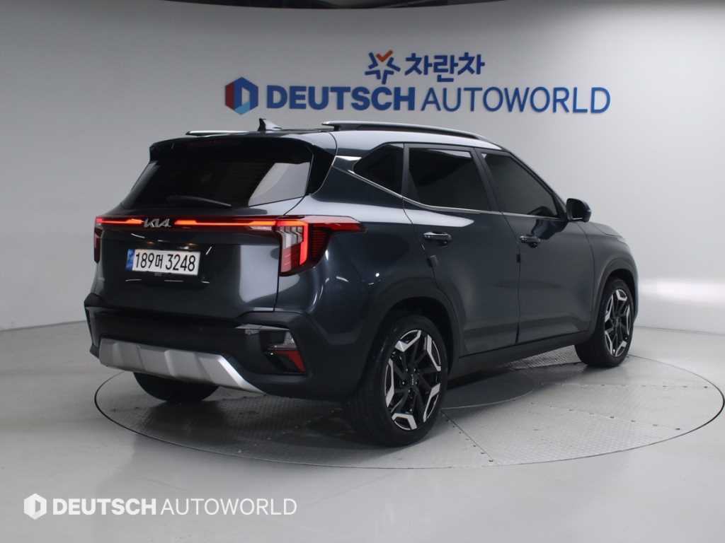 KIA Seltos - Vista 2