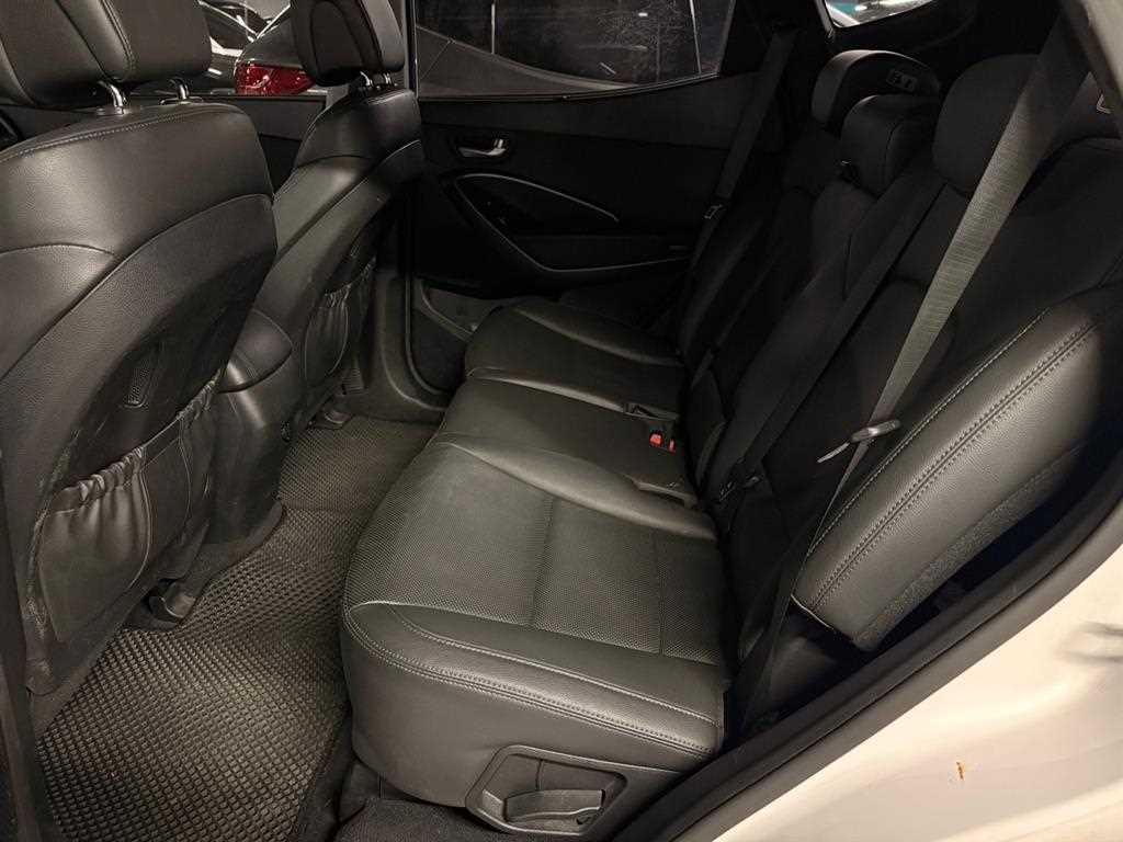 HYUNDAI Santa Fe - Vista 5