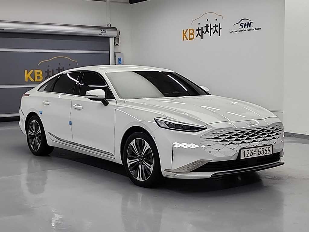 KIA K8 - Vista 5
