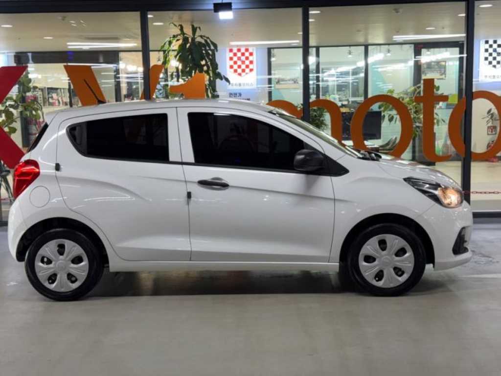 Chevrolet Spark - Vista 3