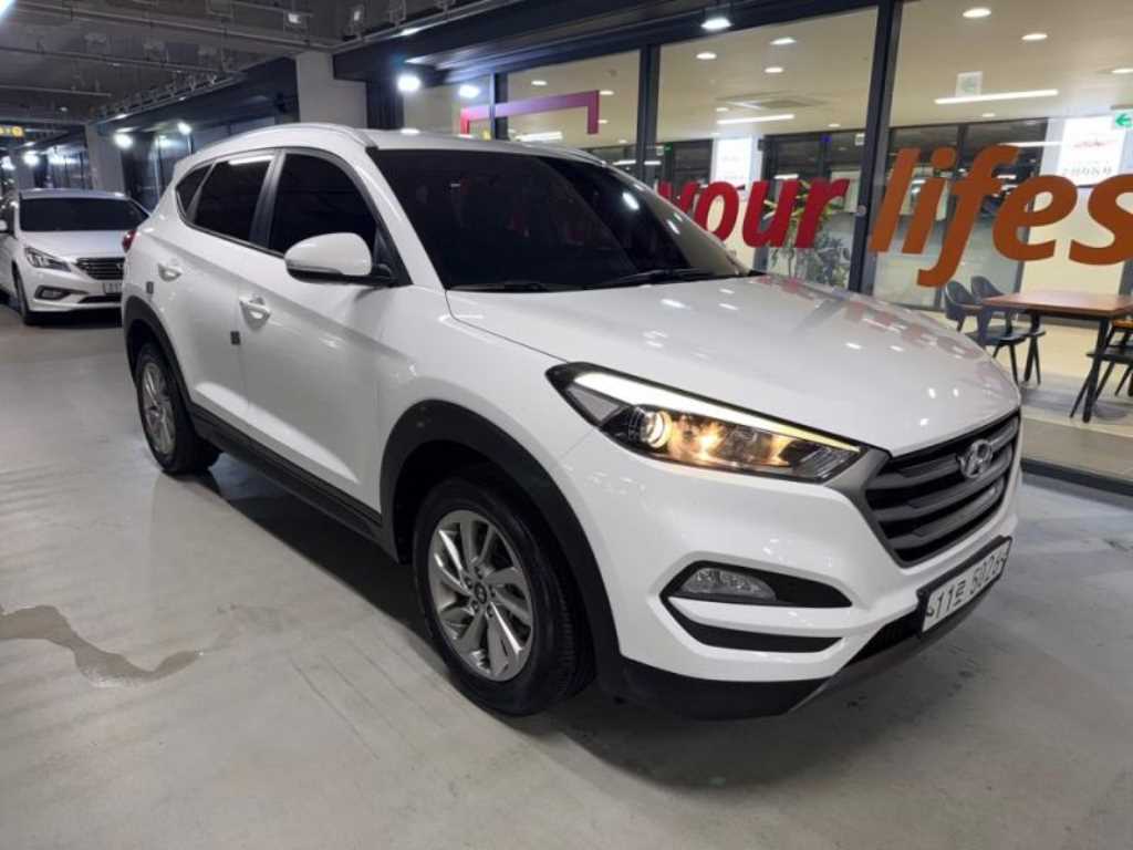 HYUNDAI Tucson 2015 — Zona Franca Iquique