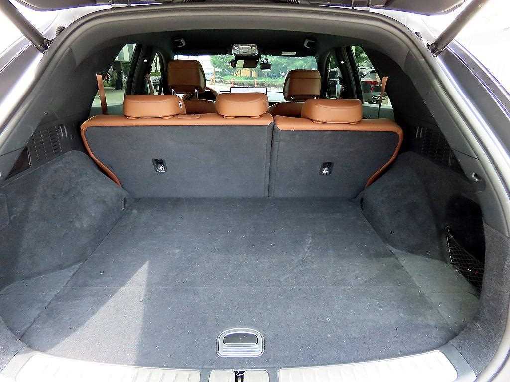 Genesis GV70 2021 Gris - Importación desde Corea - HF Imports Iquique - Foto 18