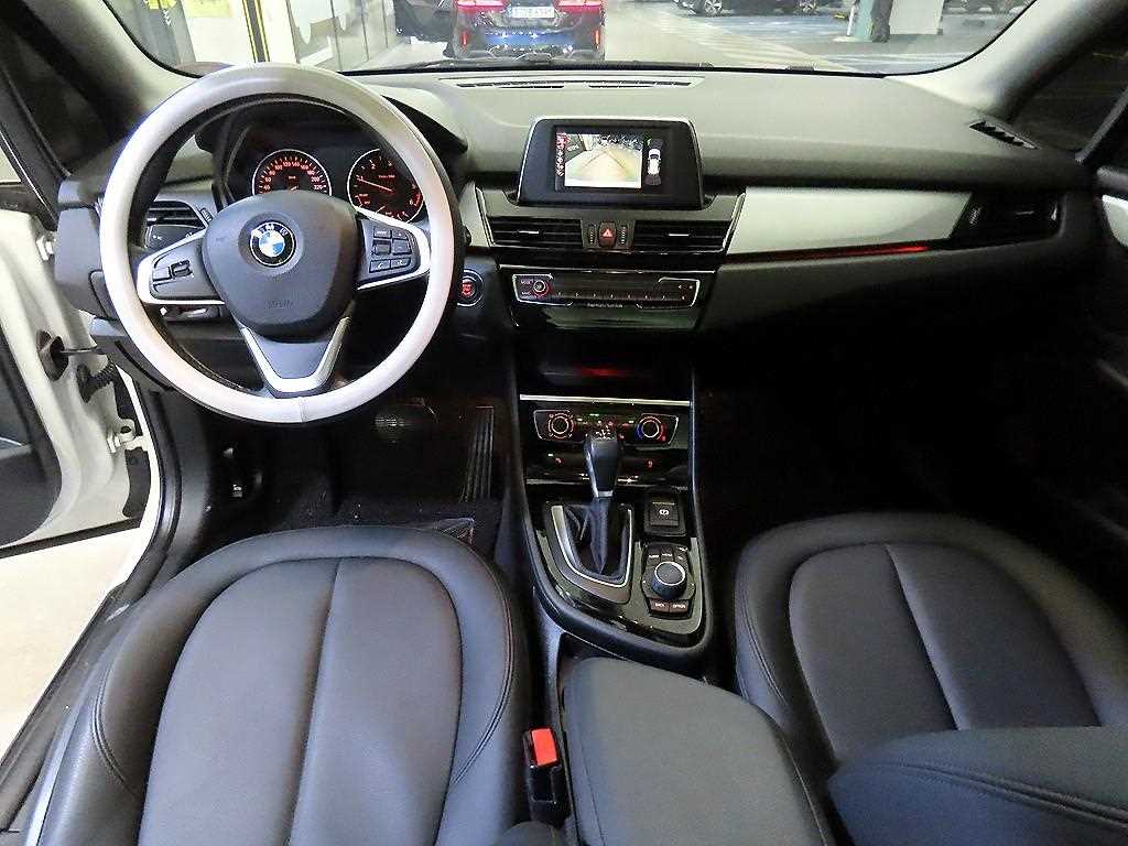 BMW 2 series - Vista 10