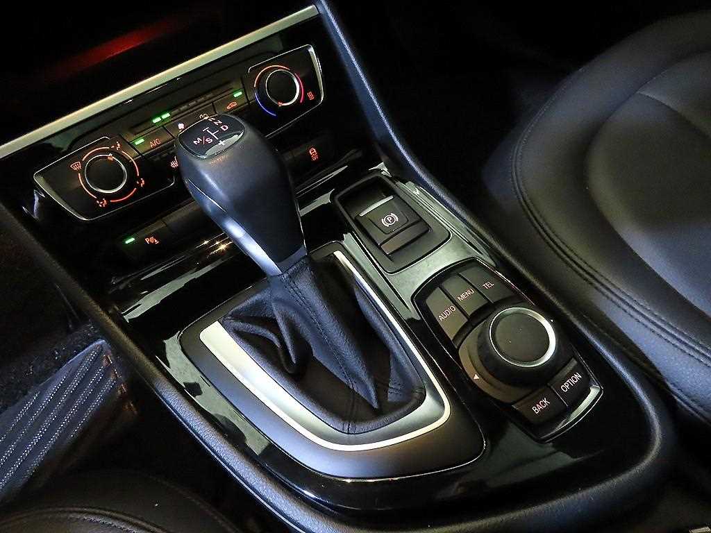 BMW 2 series - Vista 12