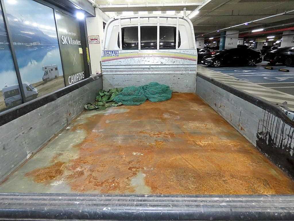 Small Truck Cargo (small) - Vista 6