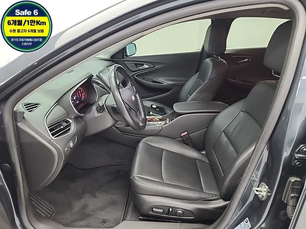 Chevrolet Malibu - Vista 11