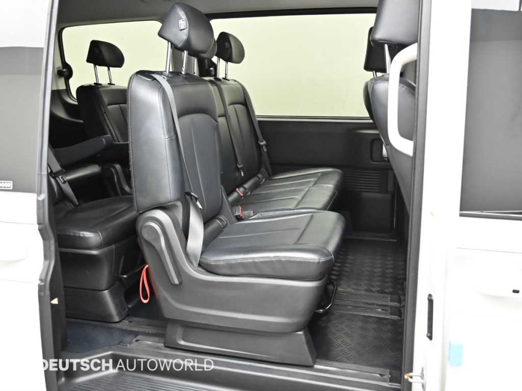 HYUNDAI Staria - Vista 12