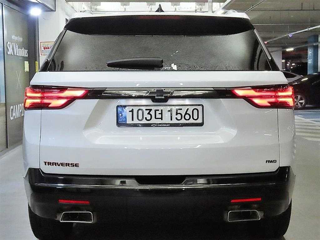 Chevrolet Travers - Vista 5