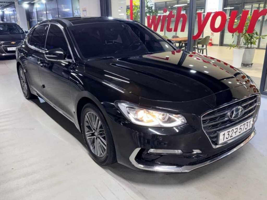 HYUNDAI Grandeur - Vista 2
