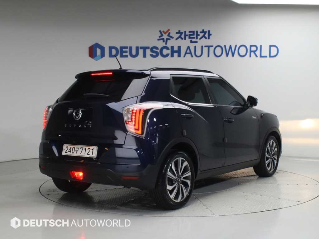 Ssangyong Tivoli - Vista 2