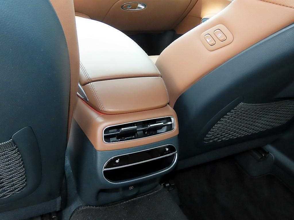 Genesis GV70 2021 Gris - Importación desde Corea - HF Imports Iquique - Foto 16