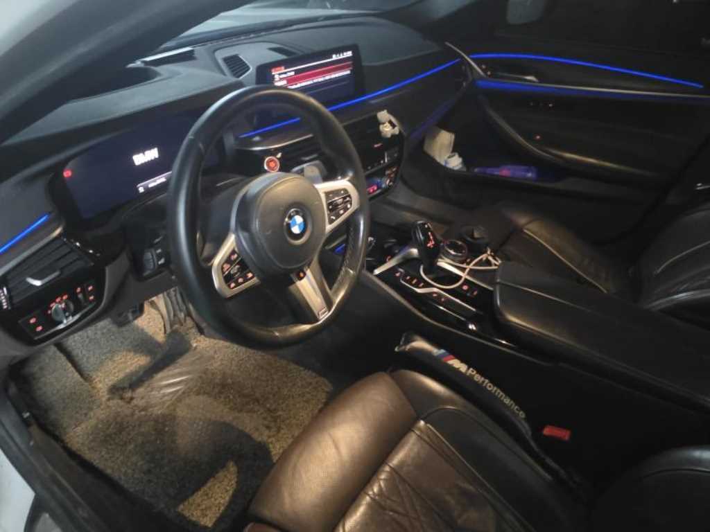 BMW 5 Series - Vista 6