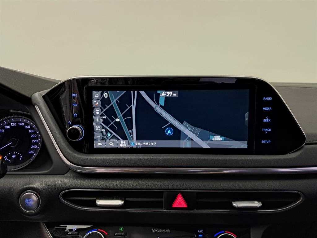HYUNDAI Sonata - Vista 9