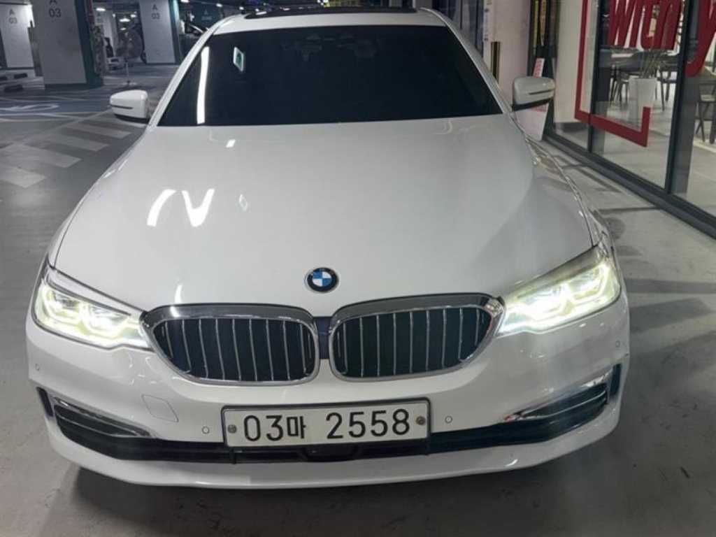 BMW 5 Series - Vista 2