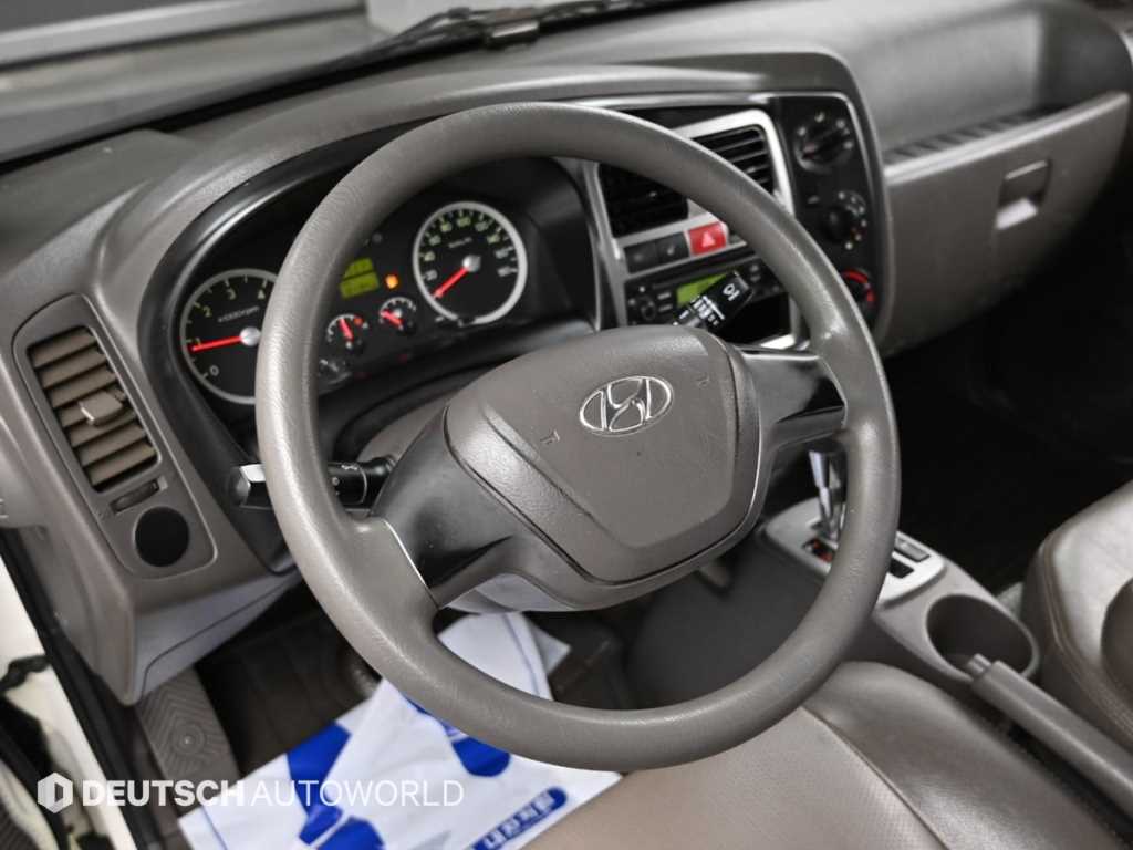 Small Truck Top_Powergate 2016 Blanco - Importación desde Corea - HF Imports Iquique - Foto 13