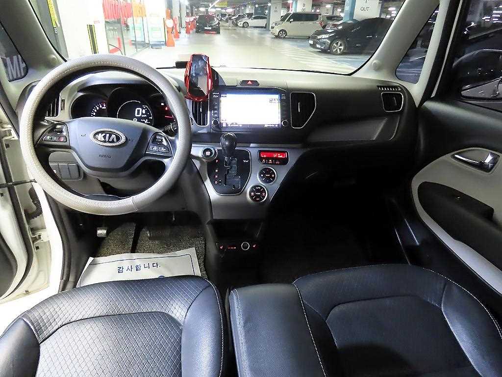 KIA Ray - Vista 10