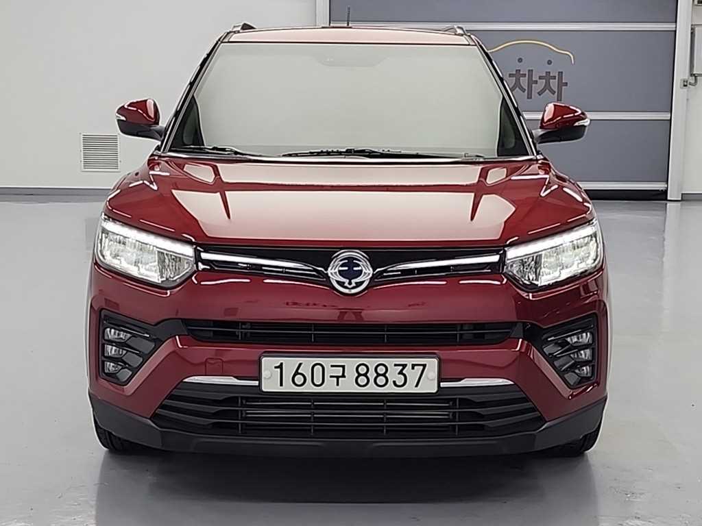 Ssangyong Tivoli - Vista 2