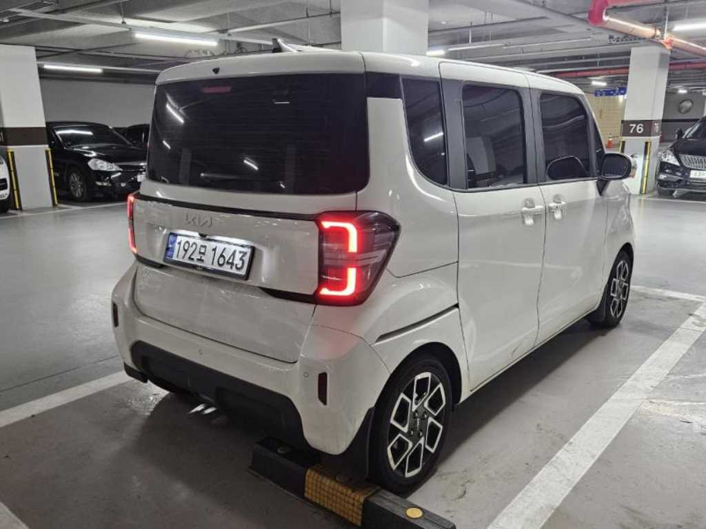 KIA Ray - Vista 4
