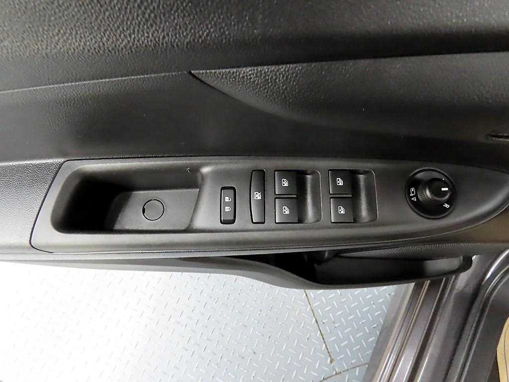 Chevrolet Spark - Vista 11