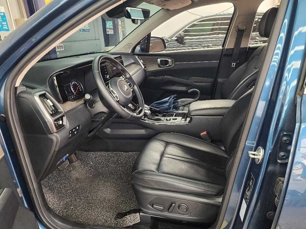 KIA Sorento - Vista 9