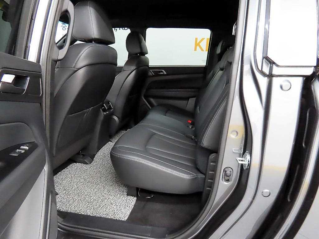 Ssangyong Rexton - Vista 6