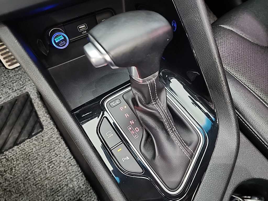 KIA Niro - Vista 8