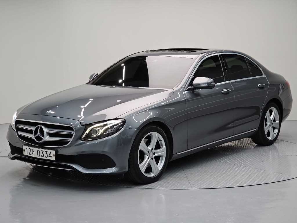 Mercedes Benz E class 2016 Gris - Importación desde Corea - HF Imports Iquique - Foto 1