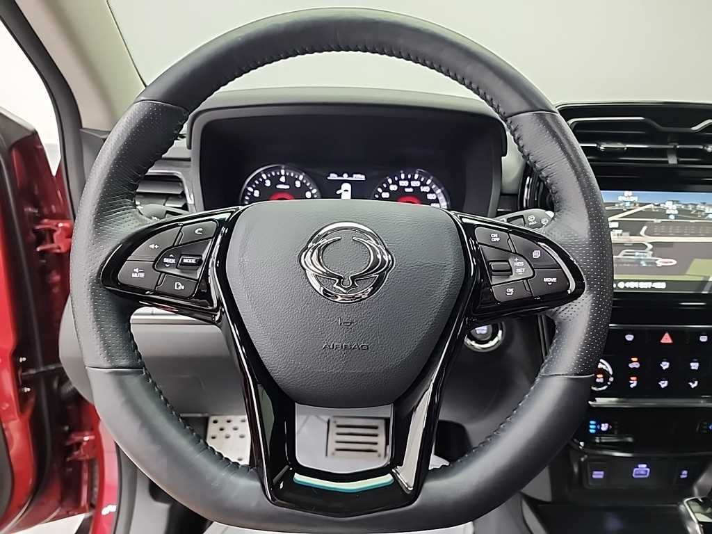 Ssangyong Tivoli - Vista 9