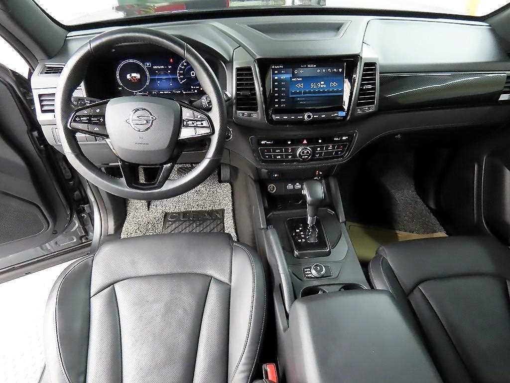 Ssangyong Rexton - Vista 7
