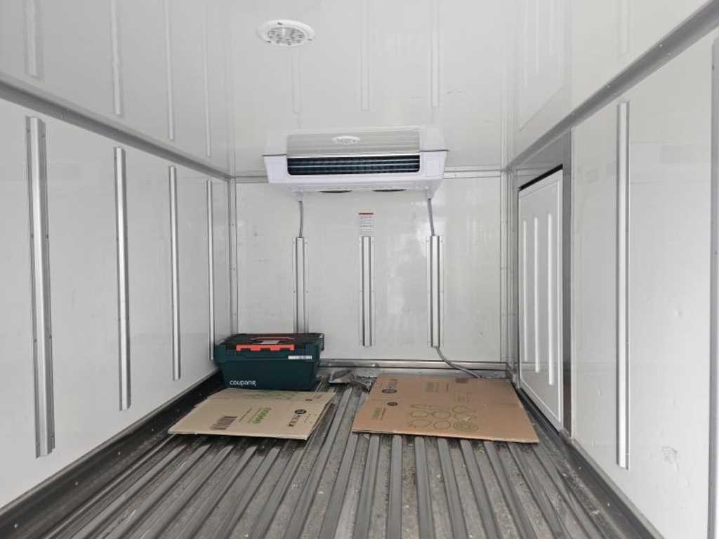 Small Truck Freezer Box(Low Deck) - Vista 4