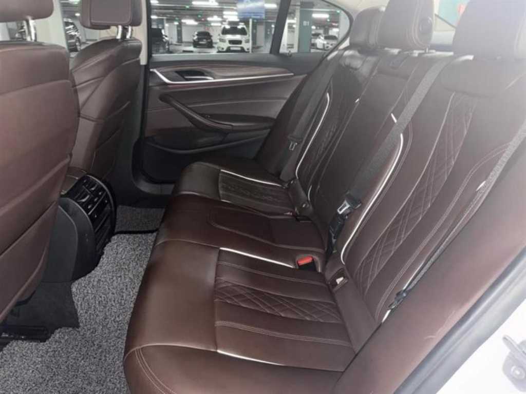 BMW 5 Series - Vista 6