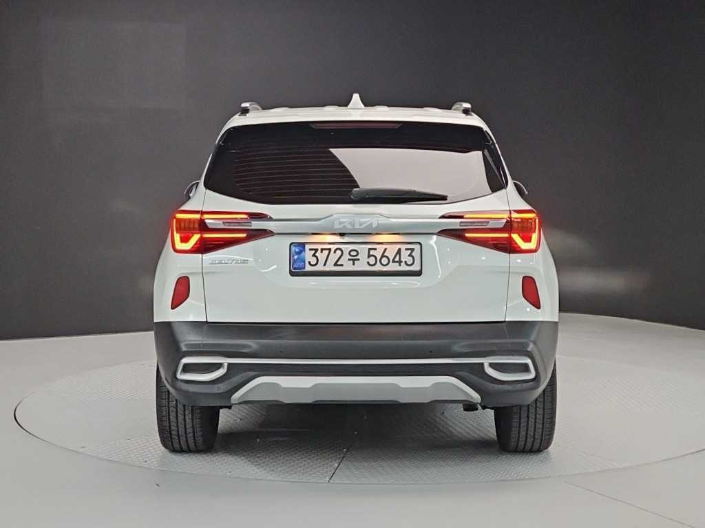 KIA Seltos - Vista 3