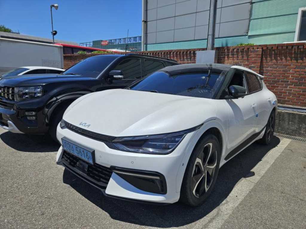 KIA EV6 2022 the color of pearl - Importación desde Corea - HF Imports Iquique - Foto 1