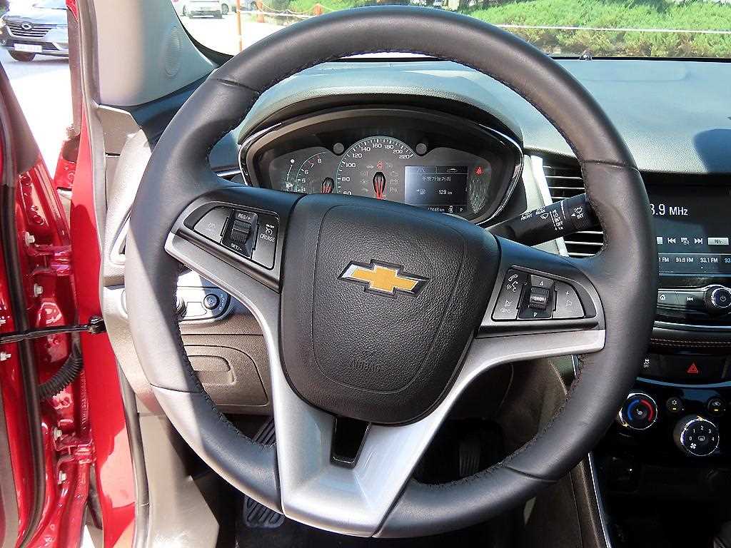 Chevrolet Trax - Vista 8