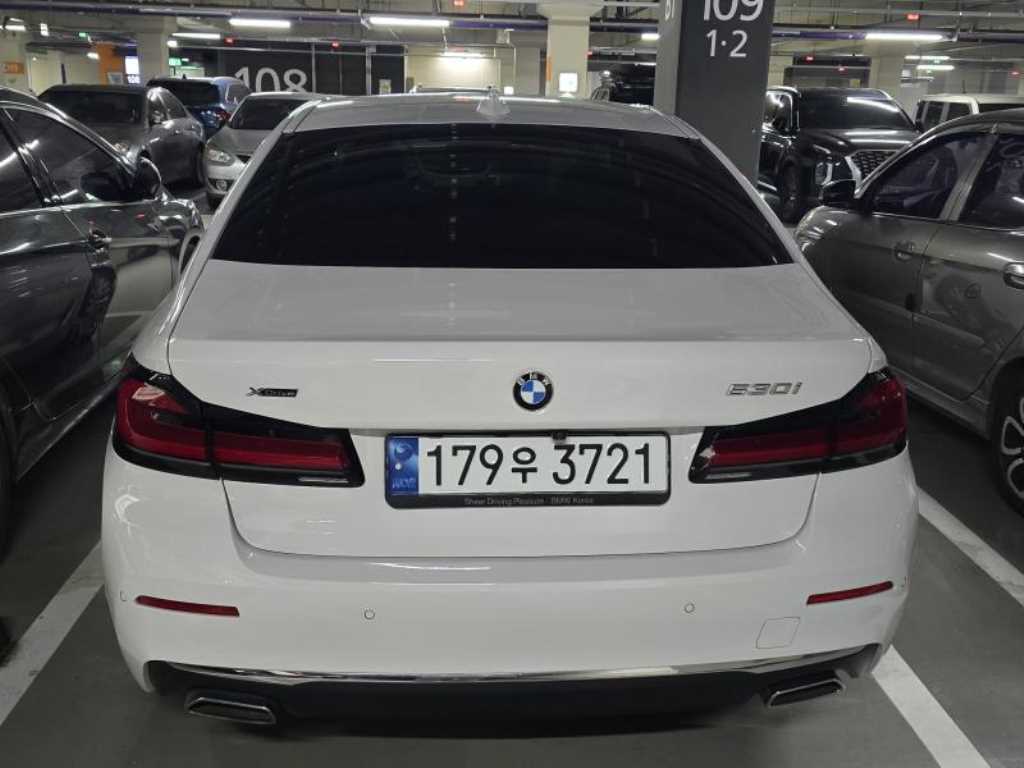 BMW 5 Series - Vista 2