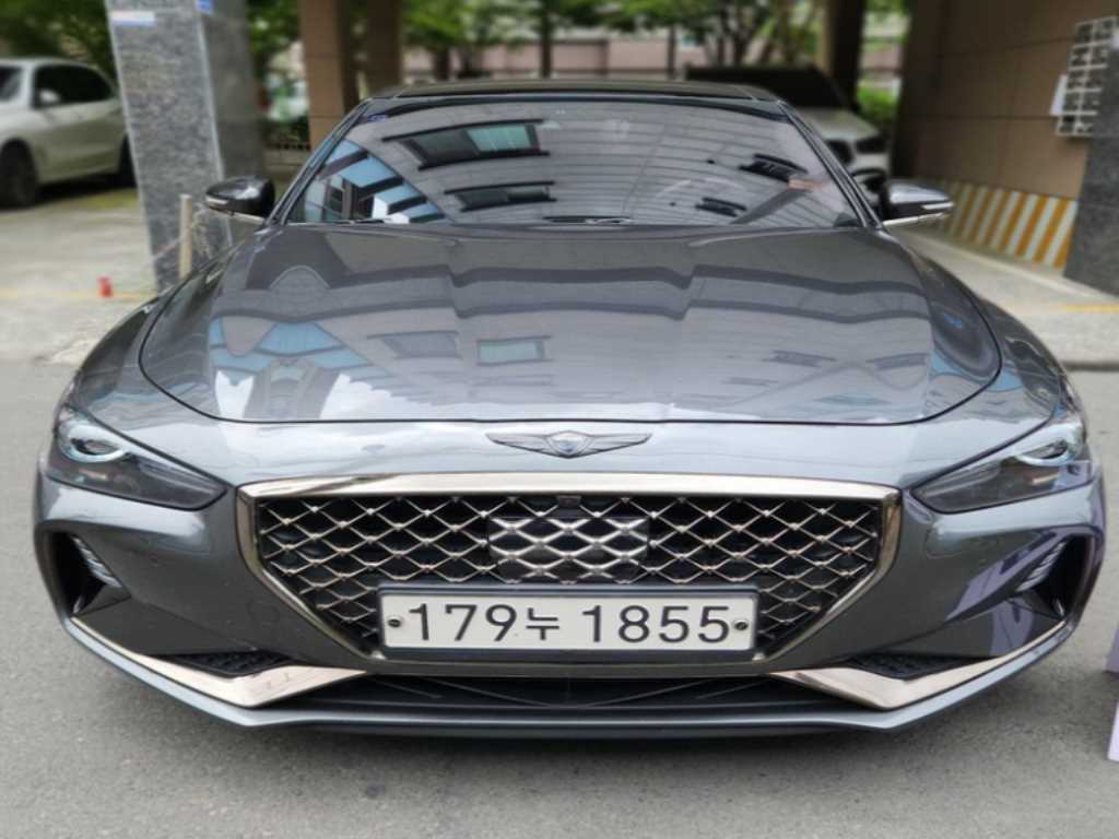 Genesis G70 - Vista 2