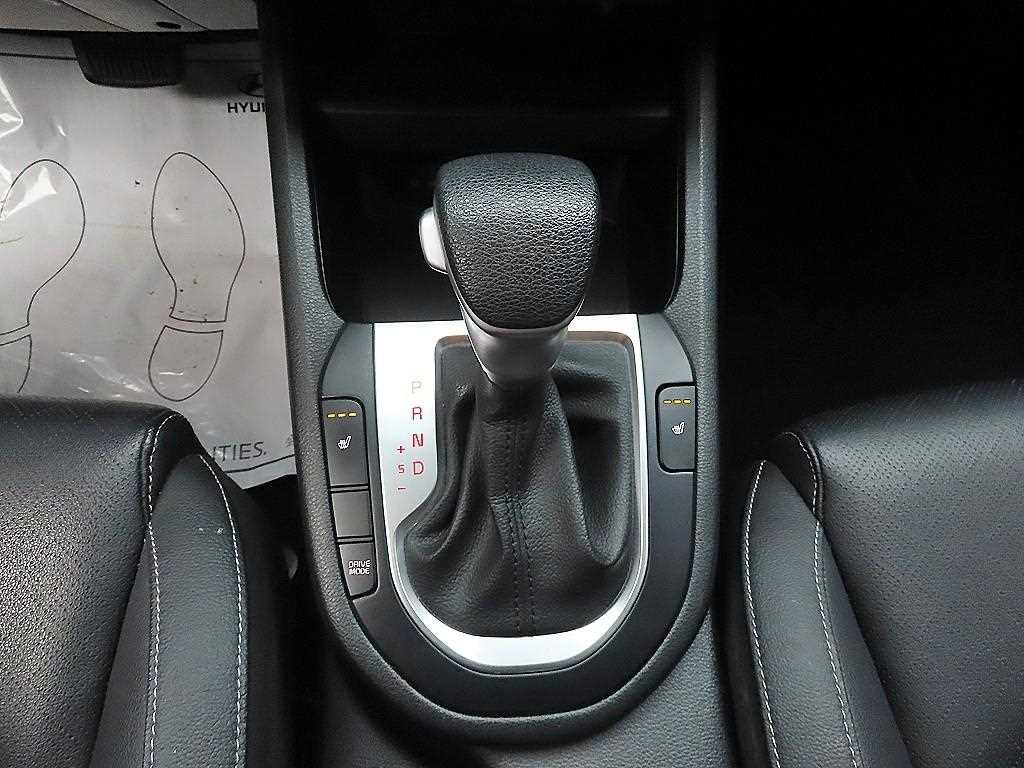 KIA K3 - Vista 10